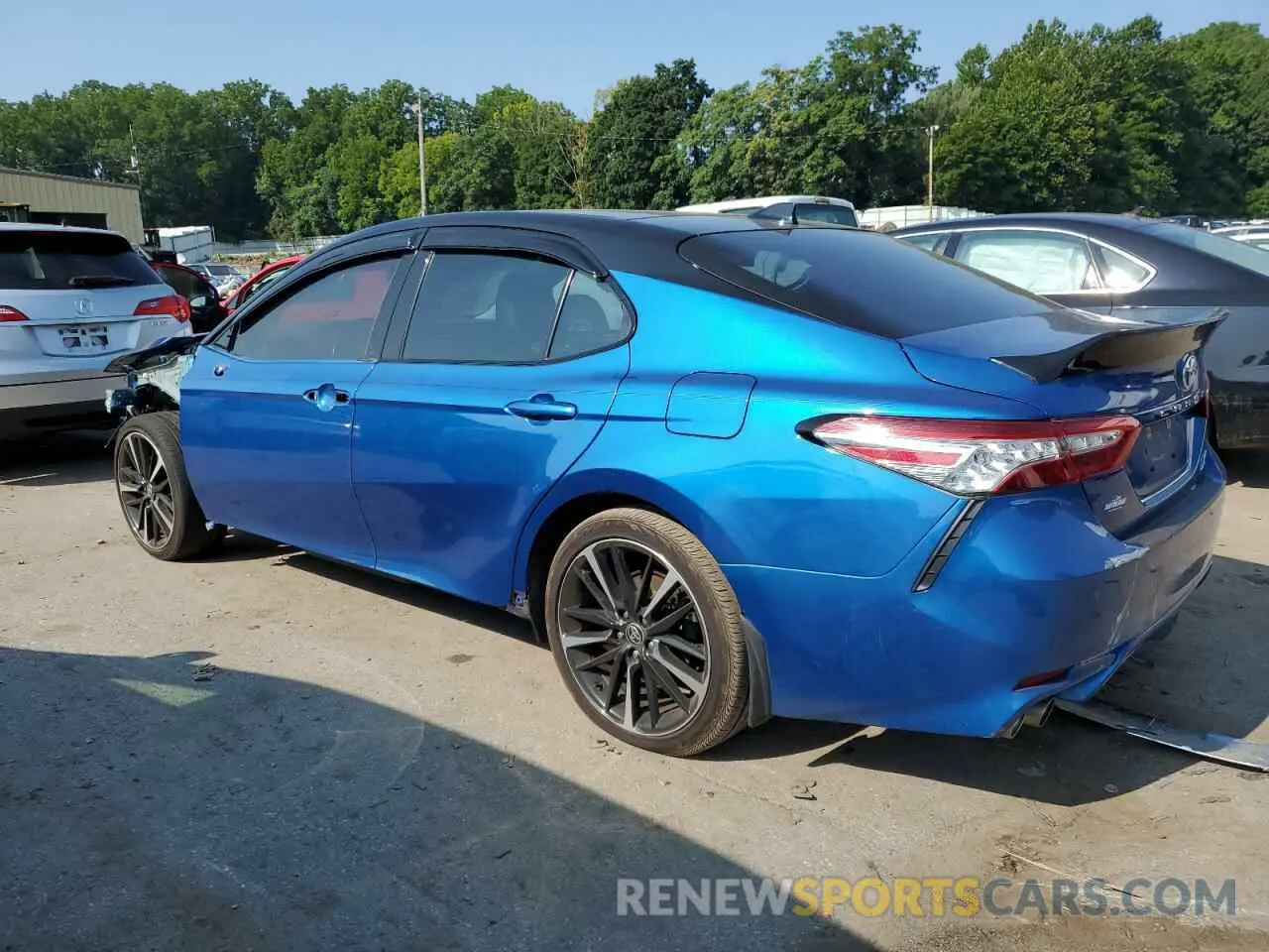 2 Photograph of a damaged car 4T1K61BK9LU015407 TOYOTA CAMRY 2020