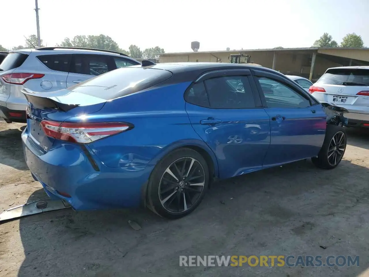 3 Photograph of a damaged car 4T1K61BK9LU015407 TOYOTA CAMRY 2020