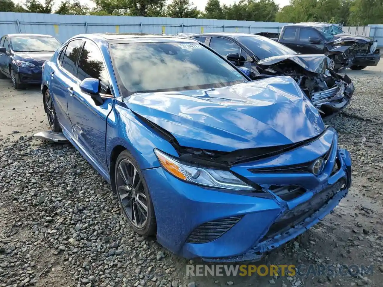 1 Photograph of a damaged car 4T1K61BK9LU016072 TOYOTA CAMRY 2020