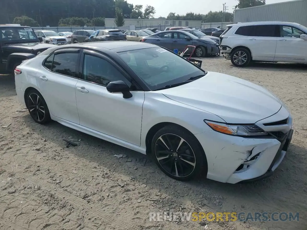 4 Photograph of a damaged car 4T1K61BKXLU016839 TOYOTA CAMRY 2020