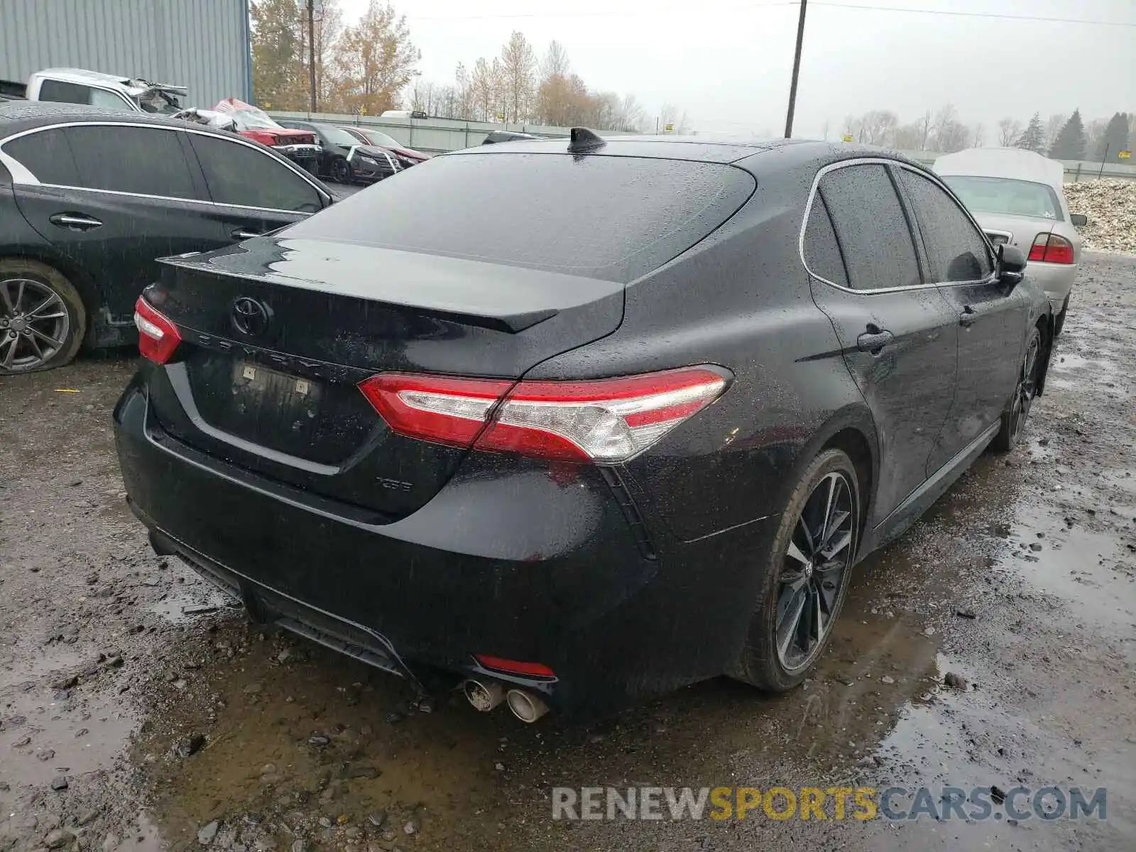 4 Photograph of a damaged car 4T1KZ1AK1LU040018 TOYOTA CAMRY 2020