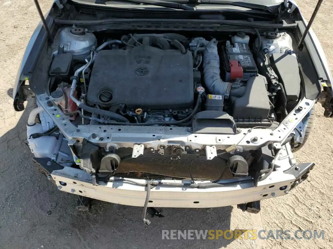 11 Photograph of a damaged car 4T1KZ1AK2LU035216 TOYOTA CAMRY 2020