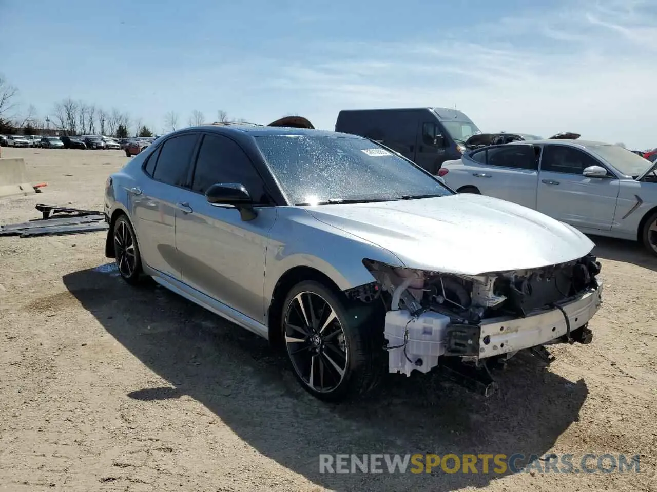 4 Photograph of a damaged car 4T1KZ1AK2LU035216 TOYOTA CAMRY 2020