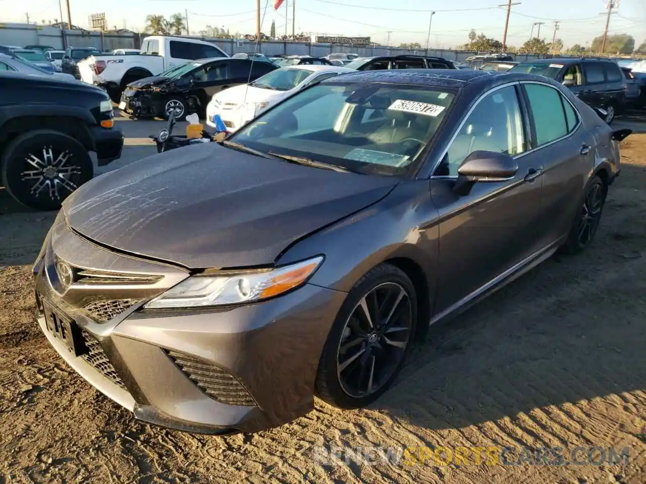 2 Photograph of a damaged car 4T1KZ1AK2LU036916 TOYOTA CAMRY 2020