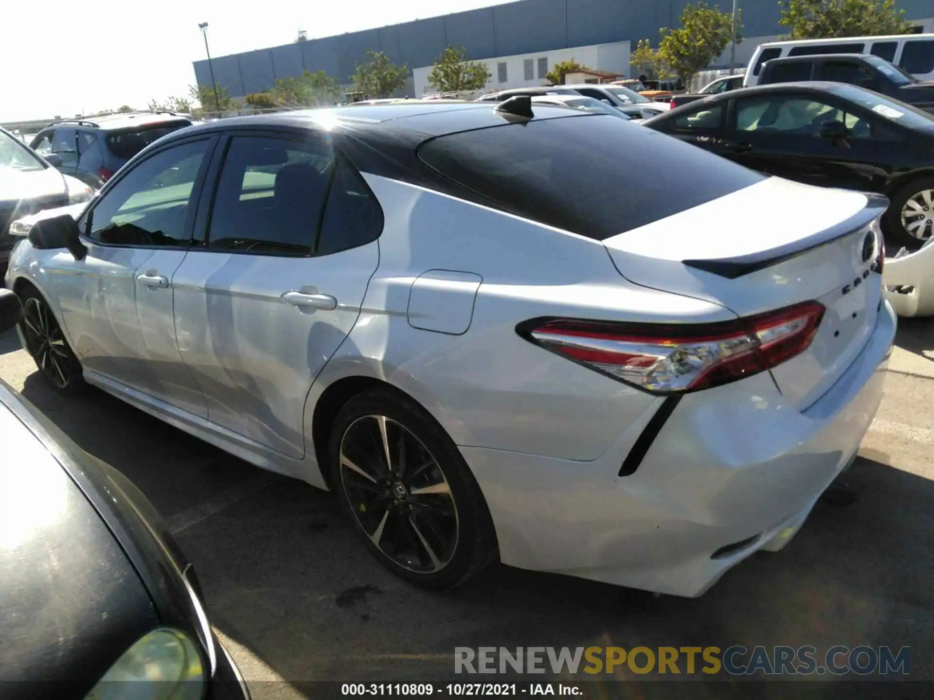 3 Photograph of a damaged car 4T1KZ1AK2LU037998 TOYOTA CAMRY 2020