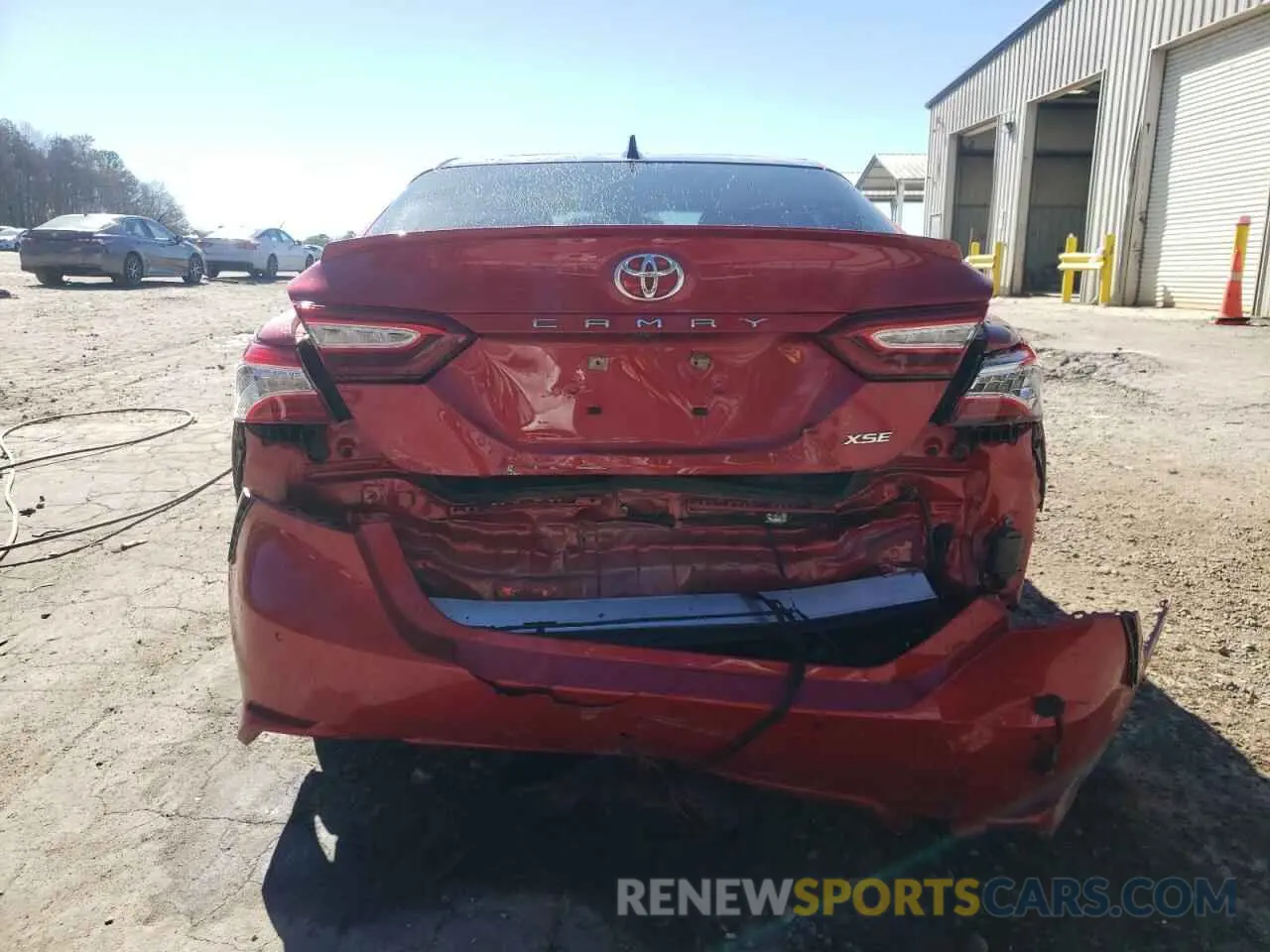 6 Photograph of a damaged car 4T1KZ1AK2LU038469 TOYOTA CAMRY 2020