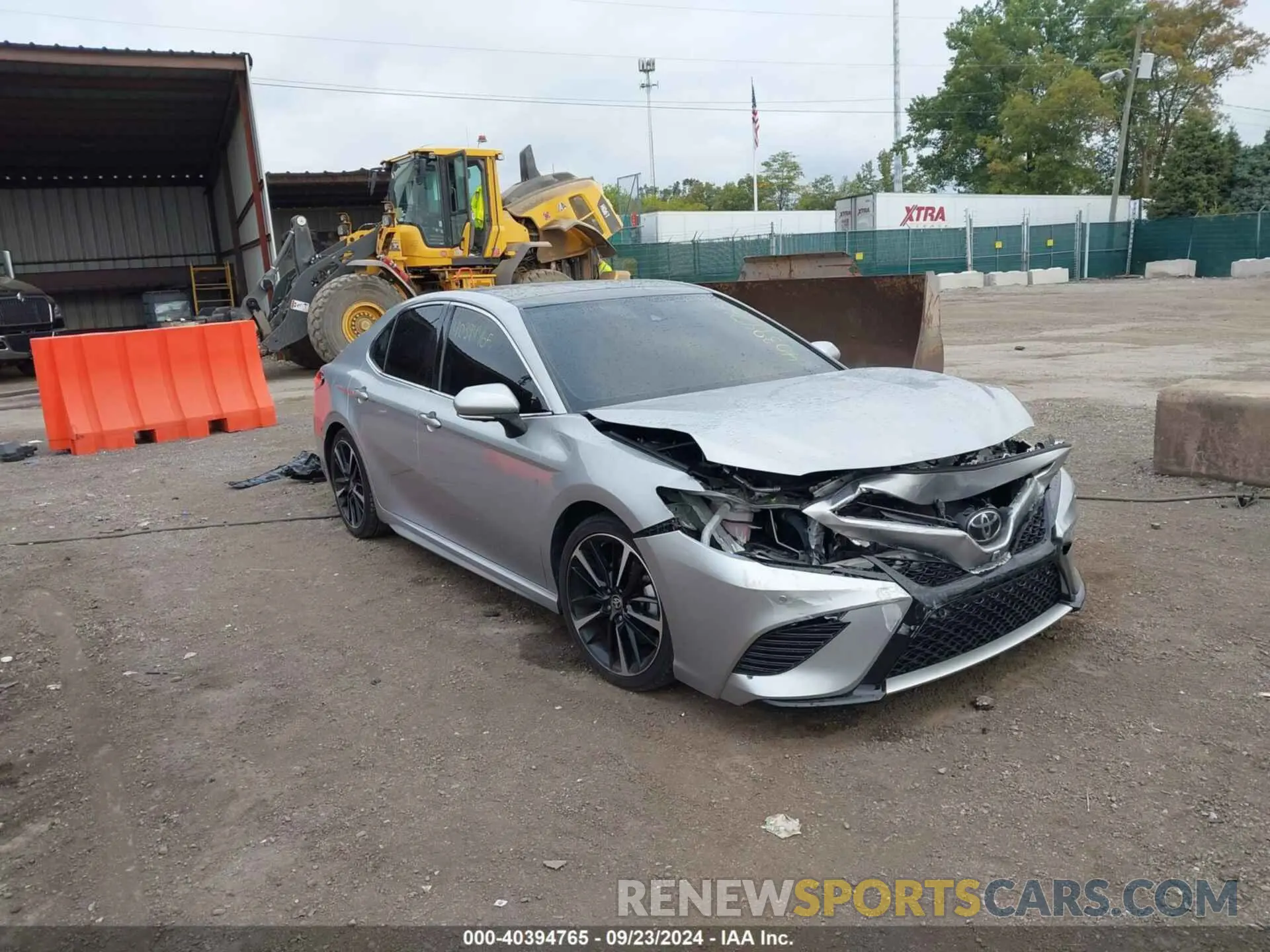 1 Photograph of a damaged car 4T1KZ1AK2LU044577 TOYOTA CAMRY 2020