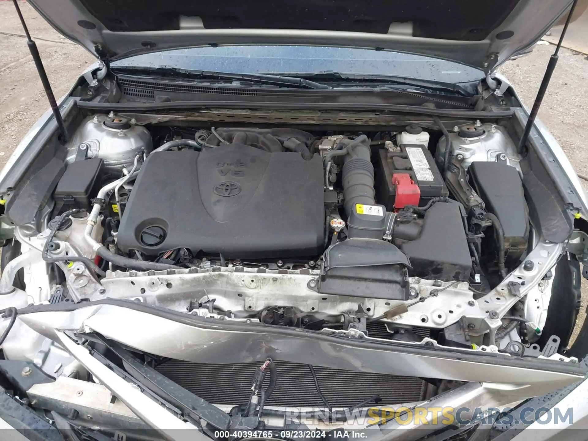 10 Photograph of a damaged car 4T1KZ1AK2LU044577 TOYOTA CAMRY 2020