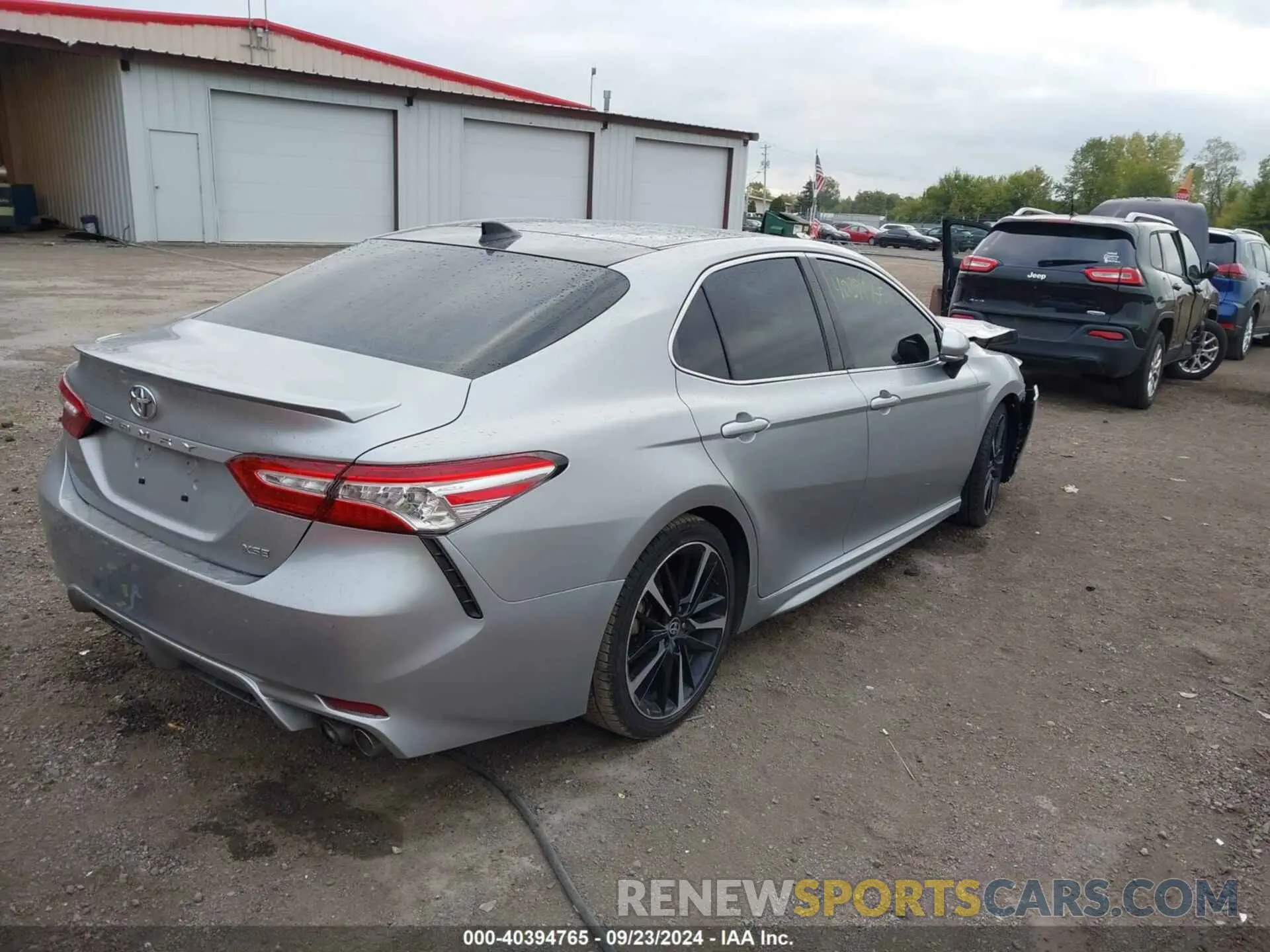 4 Photograph of a damaged car 4T1KZ1AK2LU044577 TOYOTA CAMRY 2020