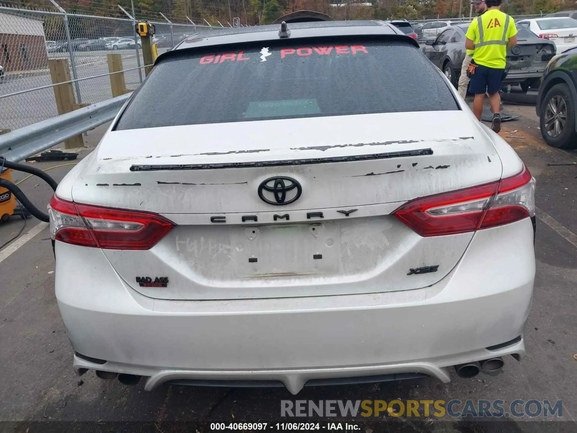 16 Photograph of a damaged car 4T1KZ1AK2LU045194 TOYOTA CAMRY 2020