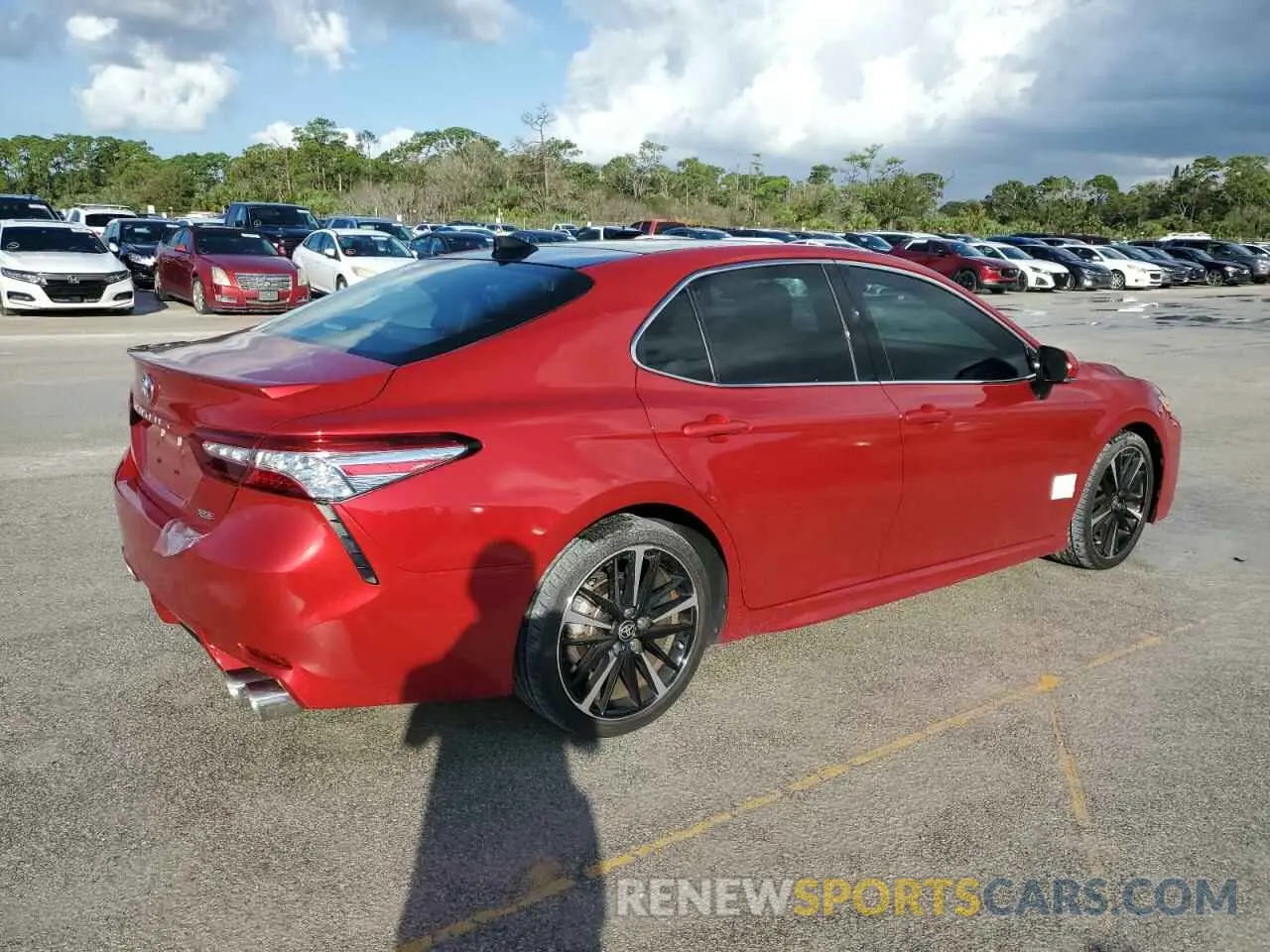 3 Photograph of a damaged car 4T1KZ1AK2LU045406 TOYOTA CAMRY 2020