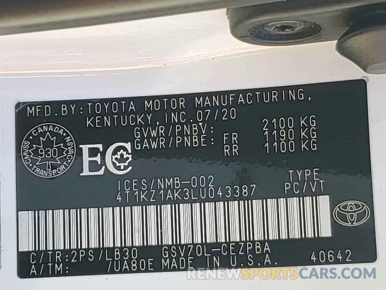 12 Photograph of a damaged car 4T1KZ1AK3LU043387 TOYOTA CAMRY 2020