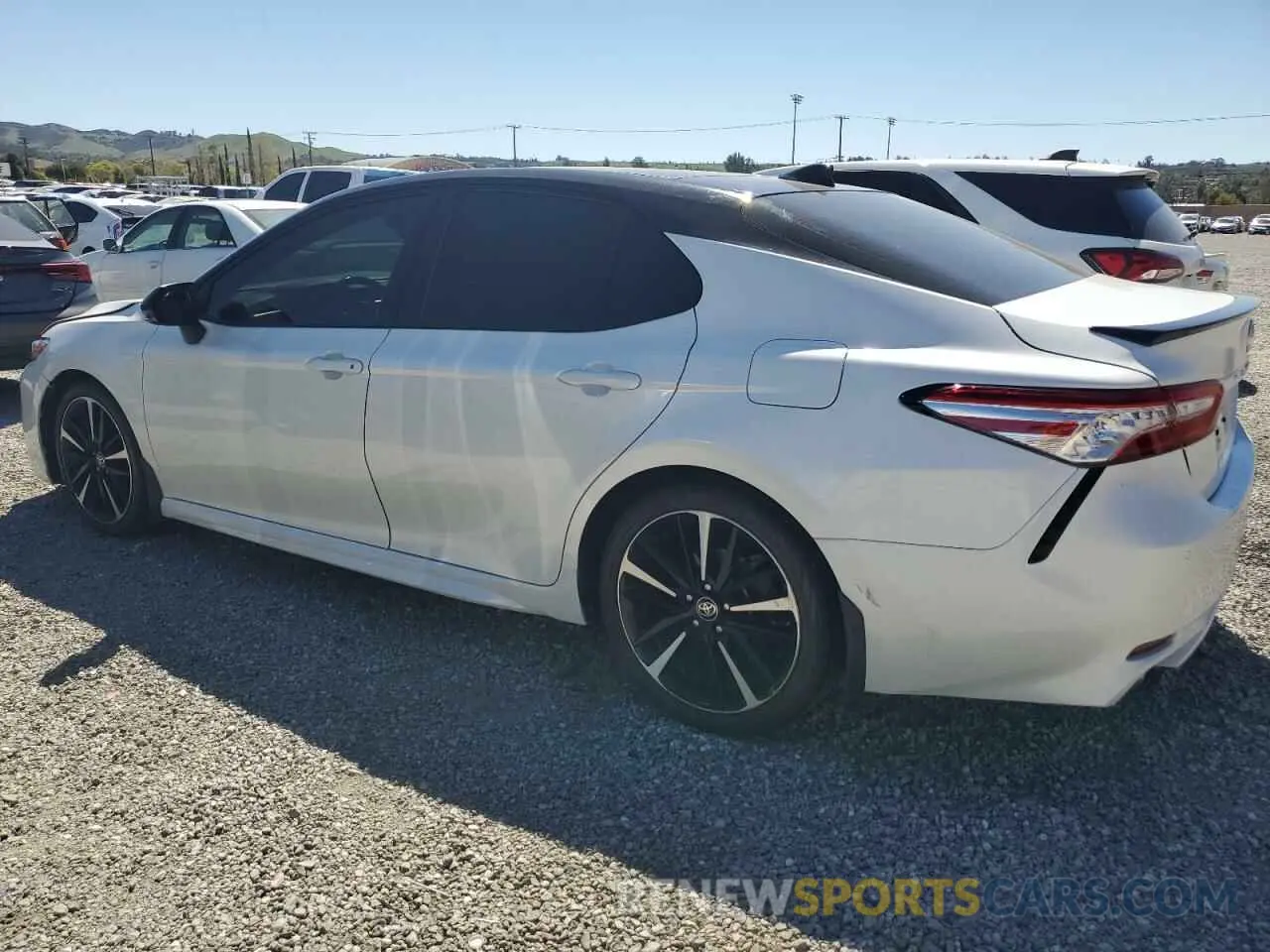 2 Photograph of a damaged car 4T1KZ1AK3LU043387 TOYOTA CAMRY 2020