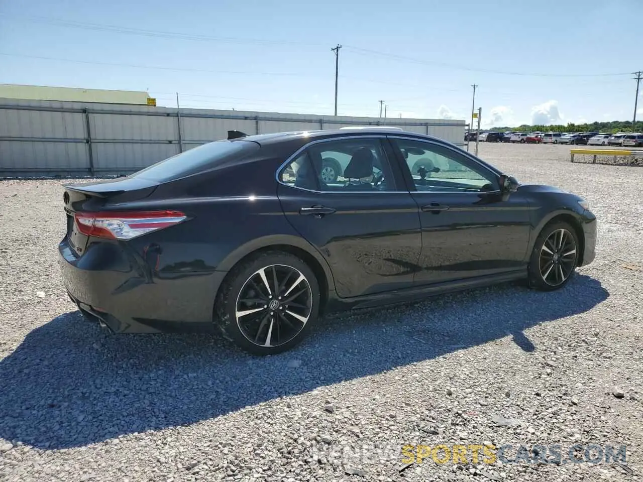 3 Photograph of a damaged car 4T1KZ1AK4LU034018 TOYOTA CAMRY 2020