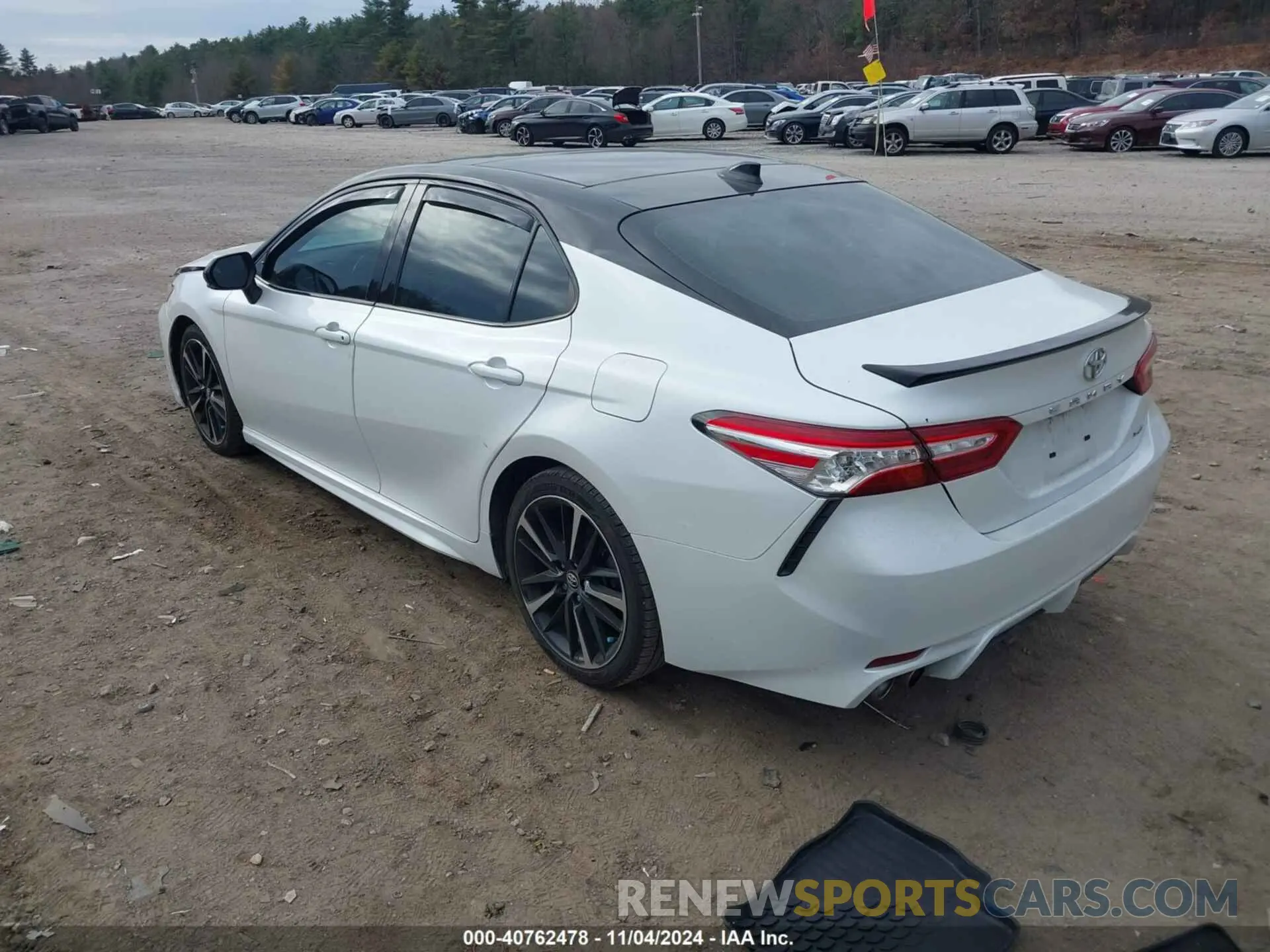 3 Photograph of a damaged car 4T1KZ1AK4LU039168 TOYOTA CAMRY 2020