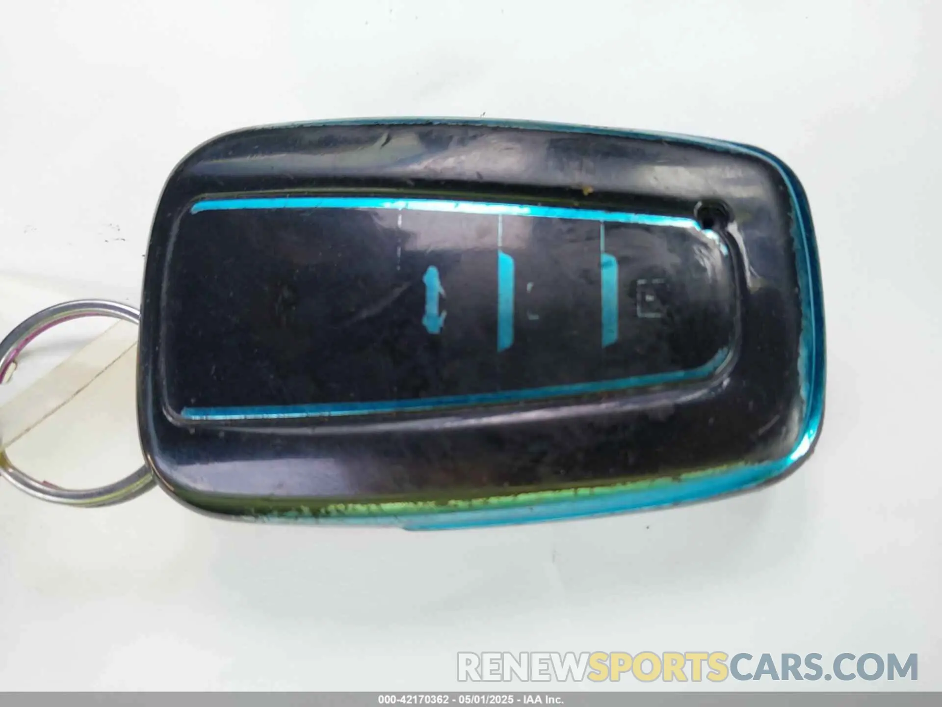 11 Photograph of a damaged car 4T1KZ1AK4LU045763 TOYOTA CAMRY 2020