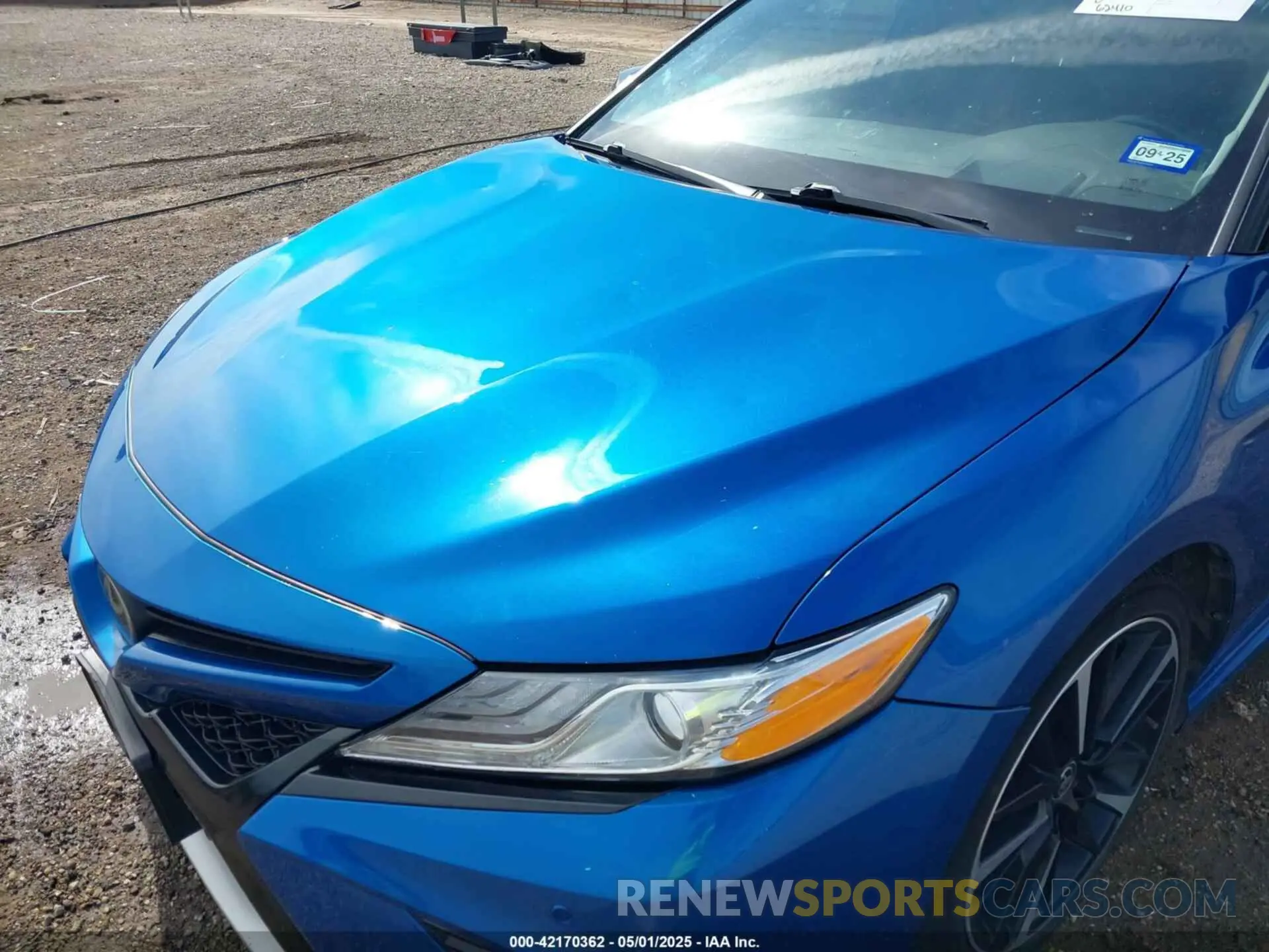 6 Photograph of a damaged car 4T1KZ1AK4LU045763 TOYOTA CAMRY 2020