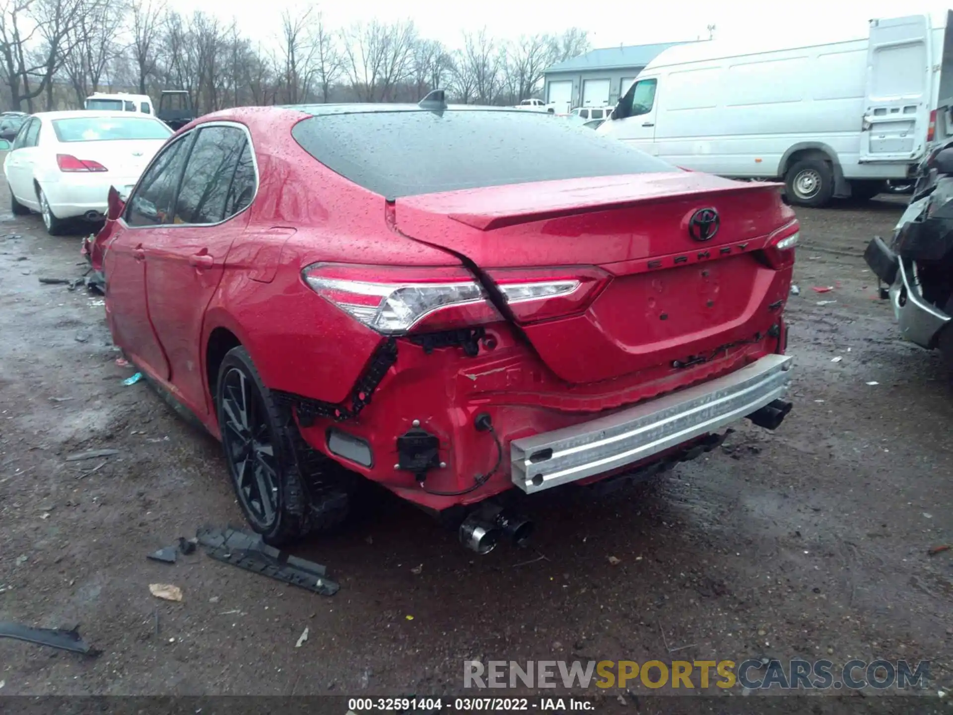 3 Photograph of a damaged car 4T1KZ1AK4LU046444 TOYOTA CAMRY 2020