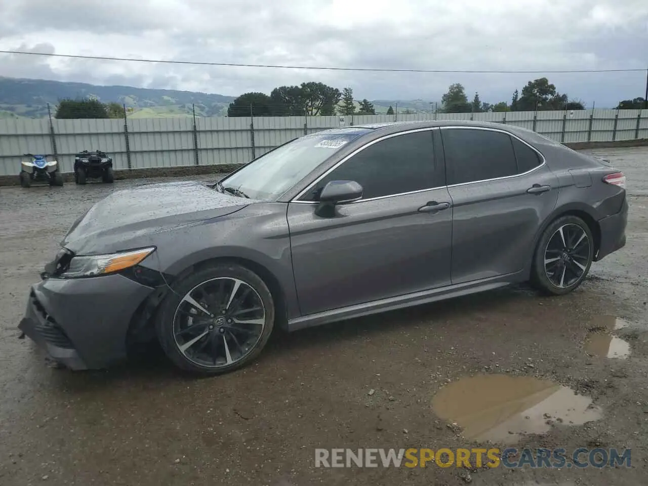 1 Photograph of a damaged car 4T1KZ1AK5LU033878 TOYOTA CAMRY 2020