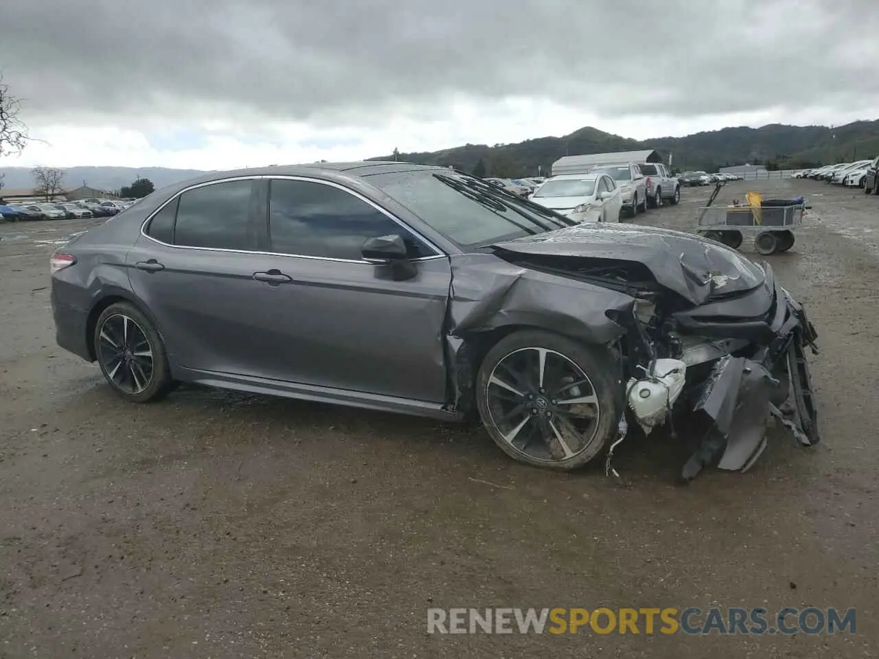 4 Photograph of a damaged car 4T1KZ1AK5LU033878 TOYOTA CAMRY 2020