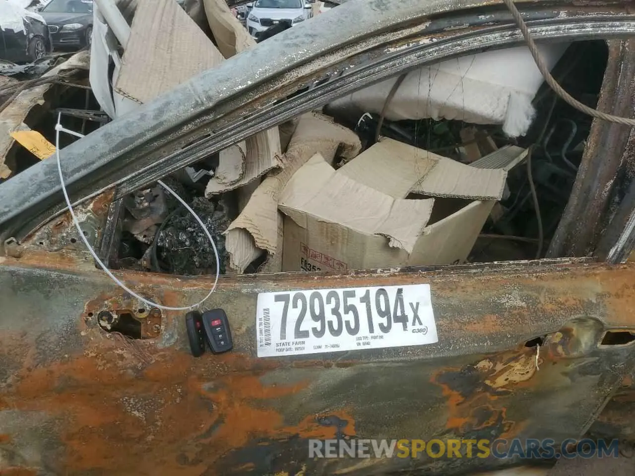 7 Photograph of a damaged car 4T1KZ1AK6LU035462 TOYOTA CAMRY 2020