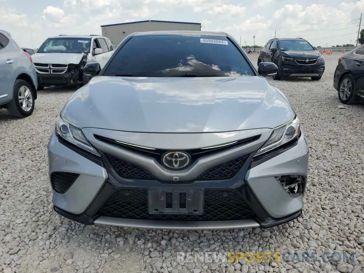 5 Photograph of a damaged car 4T1KZ1AK6LU035896 TOYOTA CAMRY 2020