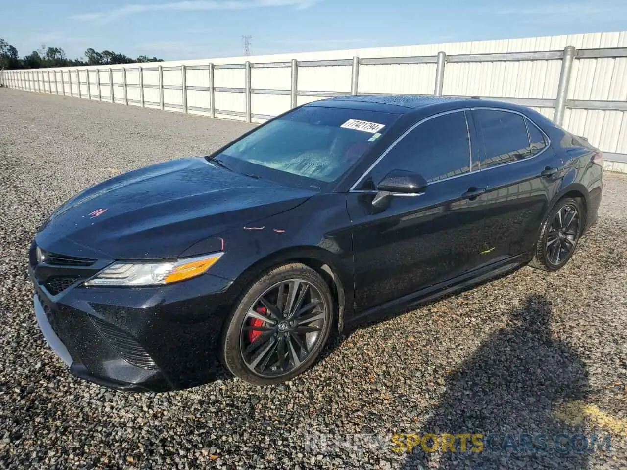 1 Photograph of a damaged car 4T1KZ1AK7LU039732 TOYOTA CAMRY 2020