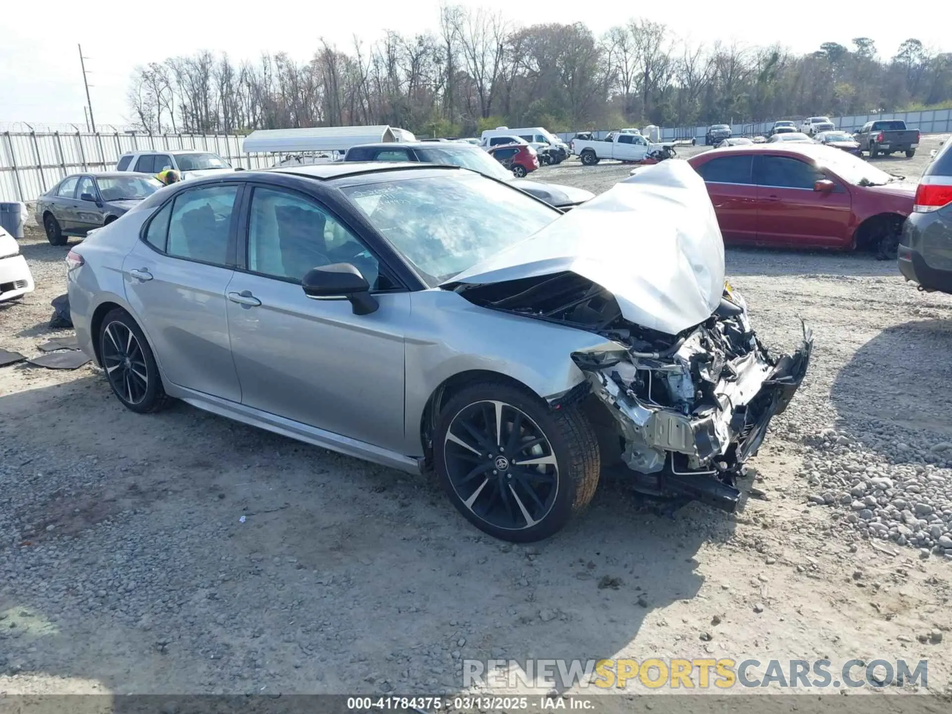 1 Photograph of a damaged car 4T1KZ1AK7LU044977 TOYOTA CAMRY 2020