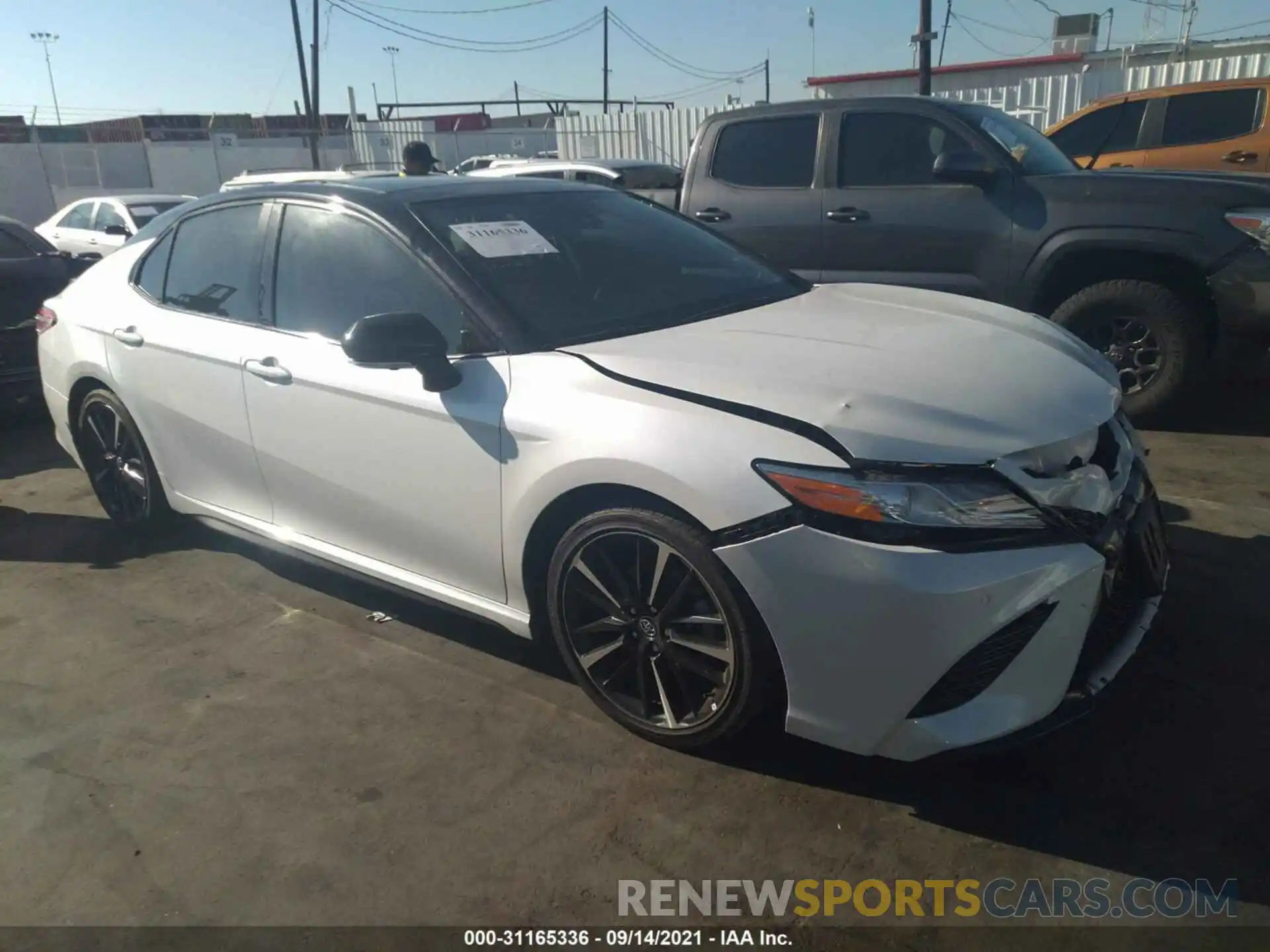 1 Photograph of a damaged car 4T1KZ1AK8LU036399 TOYOTA CAMRY 2020