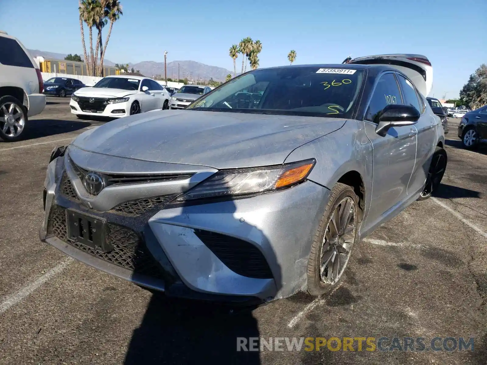 2 Photograph of a damaged car 4T1KZ1AK8LU043613 TOYOTA CAMRY 2020