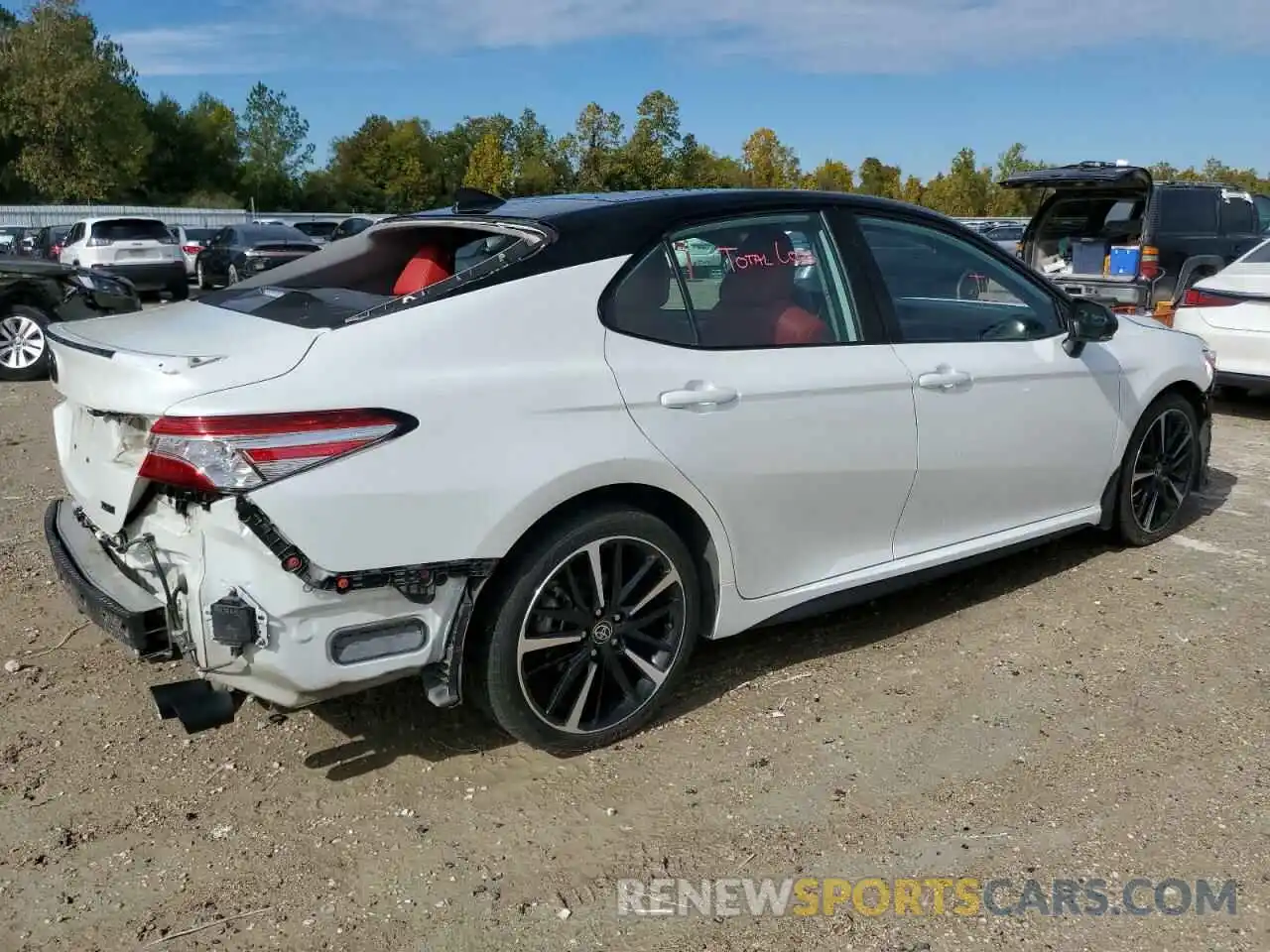 3 Photograph of a damaged car 4T1KZ1AK8LU046690 TOYOTA CAMRY 2020