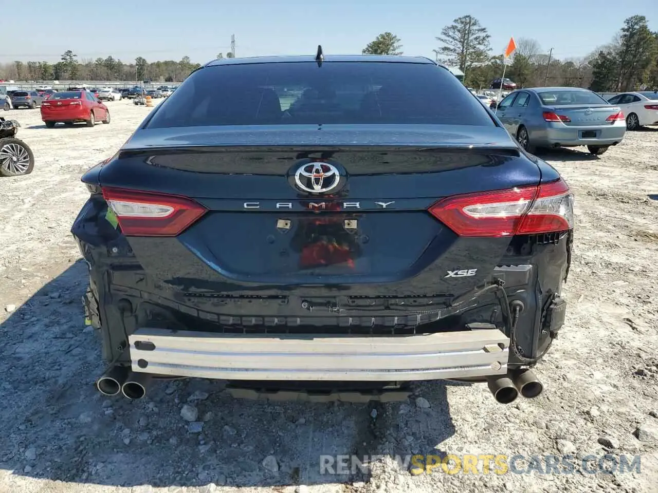 6 Photograph of a damaged car 4T1KZ1AK9LU039053 TOYOTA CAMRY 2020