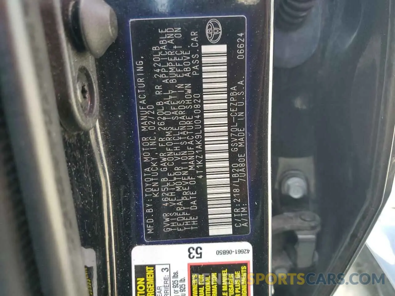 15 Photograph of a damaged car 4T1KZ1AK9LU040820 TOYOTA CAMRY 2020