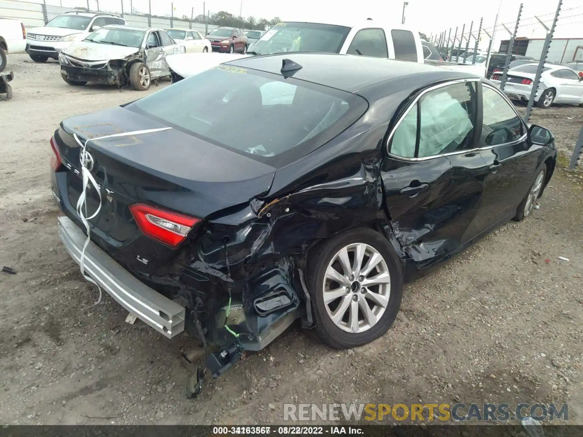 4 Photograph of a damaged car 4T1L11AK1LU973235 TOYOTA CAMRY 2020