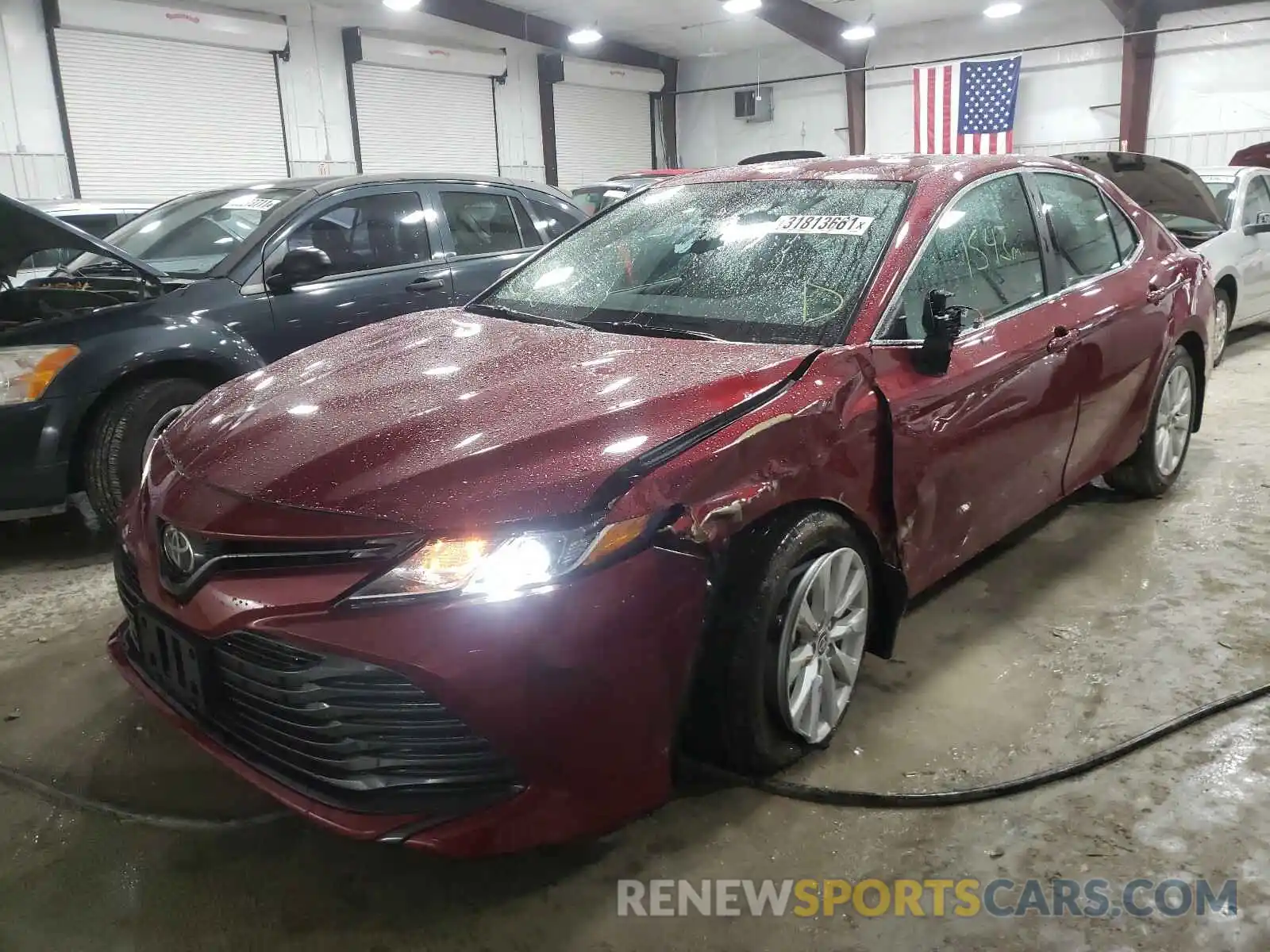 2 Photograph of a damaged car 4T1L11AK2LU360931 TOYOTA CAMRY 2020