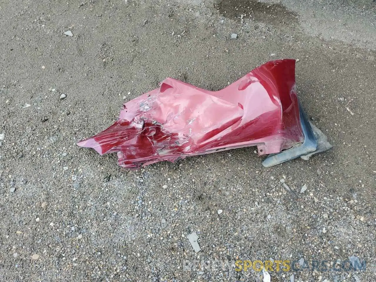 12 Photograph of a damaged car 4T1L11AK2LU500928 TOYOTA CAMRY 2020
