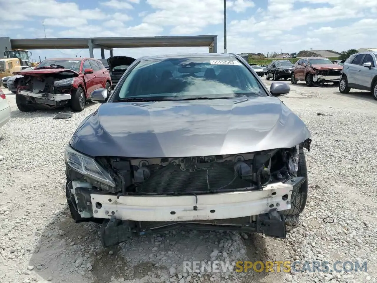 5 Photograph of a damaged car 4T1L11AK2LU871247 TOYOTA CAMRY 2020