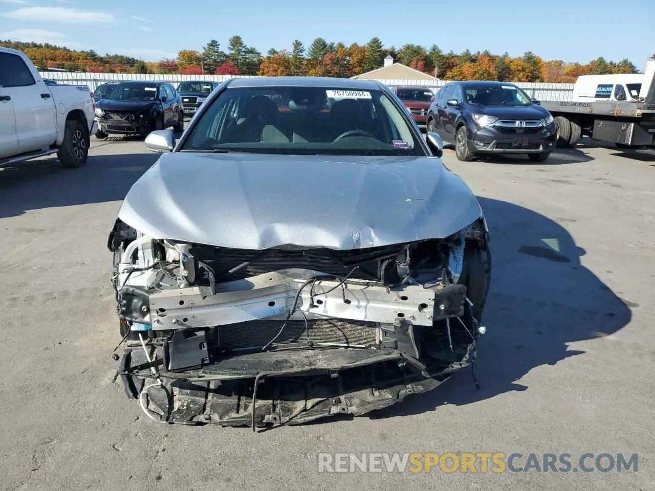 5 Photograph of a damaged car 4T1L11AK2LU917644 TOYOTA CAMRY 2020