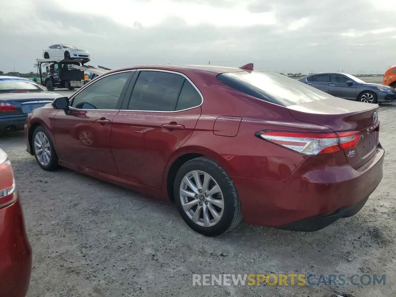 2 Photograph of a damaged car 4T1L11AK3LU357407 TOYOTA CAMRY 2020