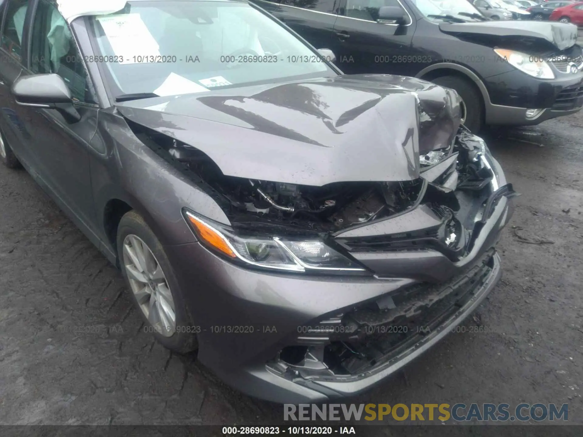 6 Photograph of a damaged car 4T1L11AK3LU953665 TOYOTA CAMRY 2020