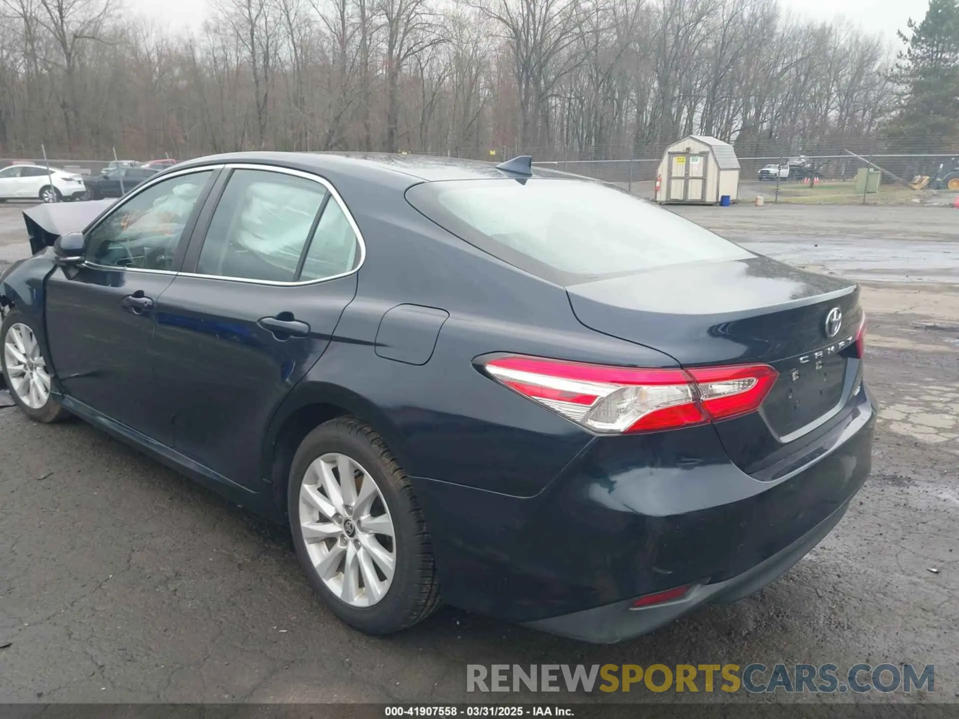 3 Photograph of a damaged car 4T1L11AK3LU977805 TOYOTA CAMRY 2020