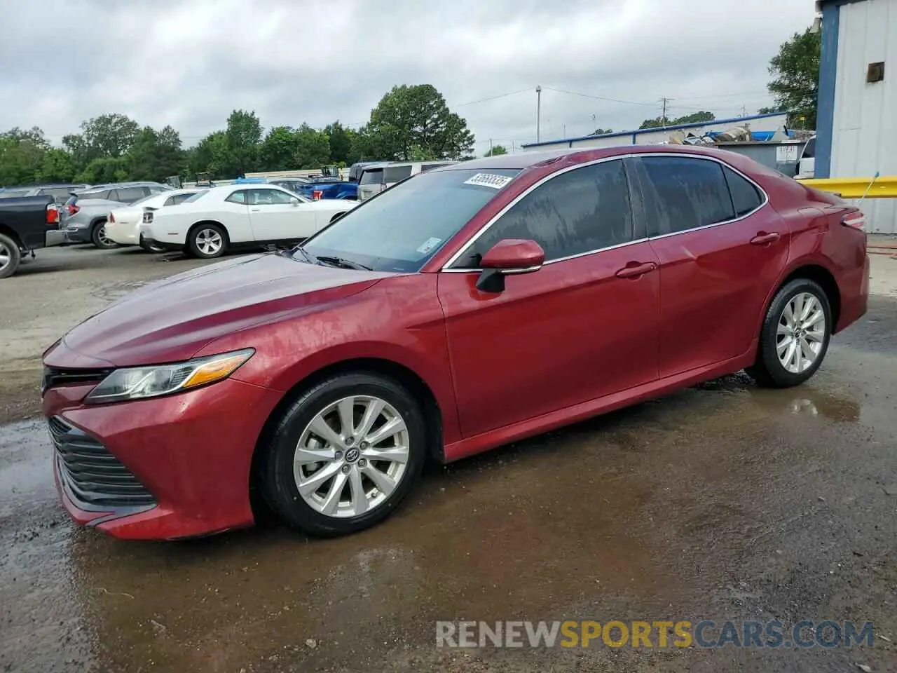 1 Photograph of a damaged car 4T1L11AK4LU875445 TOYOTA CAMRY 2020