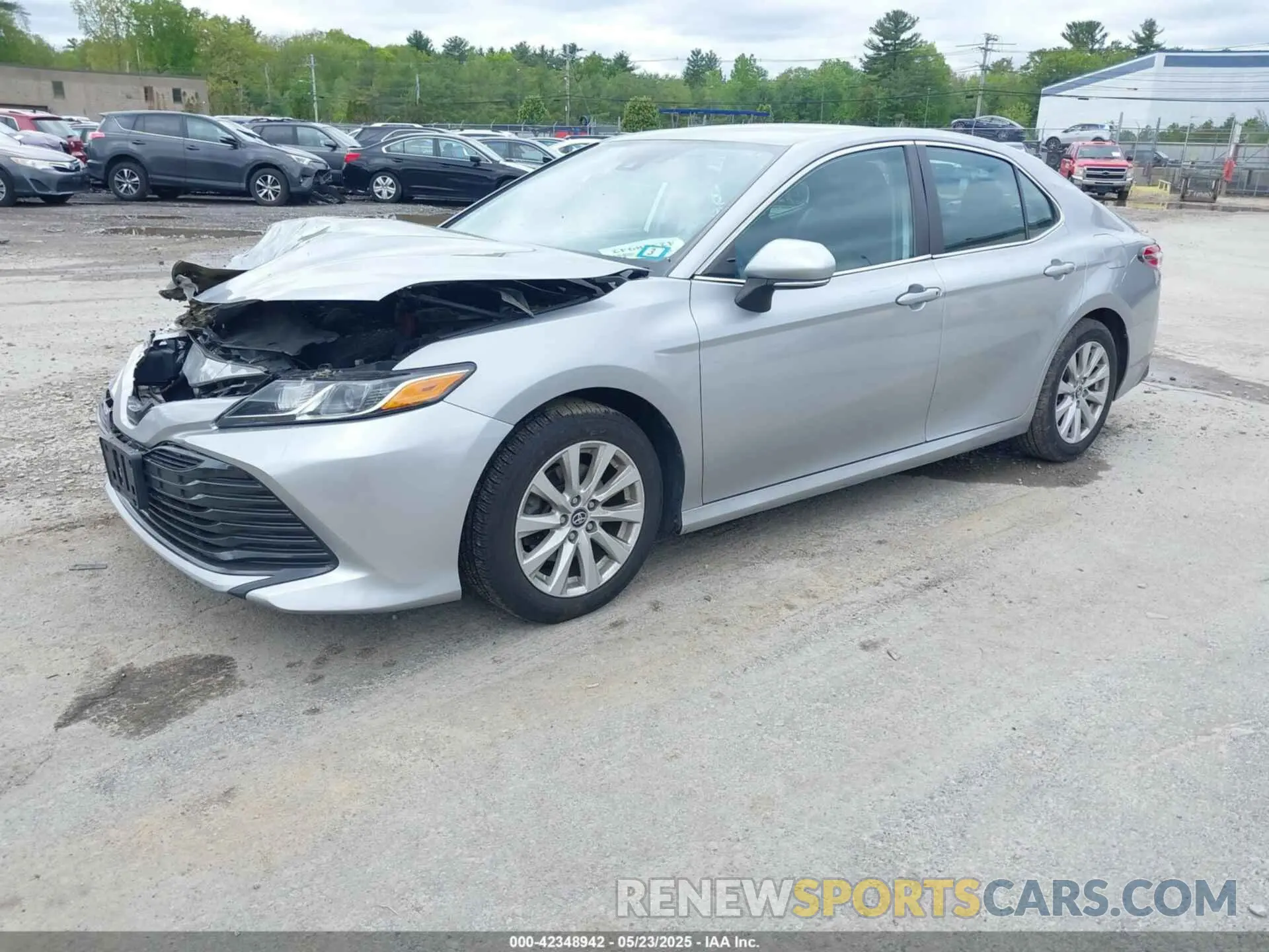2 Photograph of a damaged car 4T1L11AK4LU897459 TOYOTA CAMRY 2020