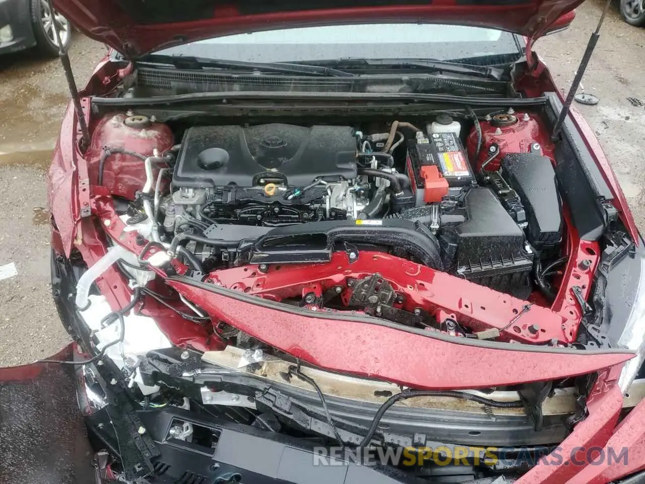 11 Photograph of a damaged car 4T1L11AK5LU306989 TOYOTA CAMRY 2020