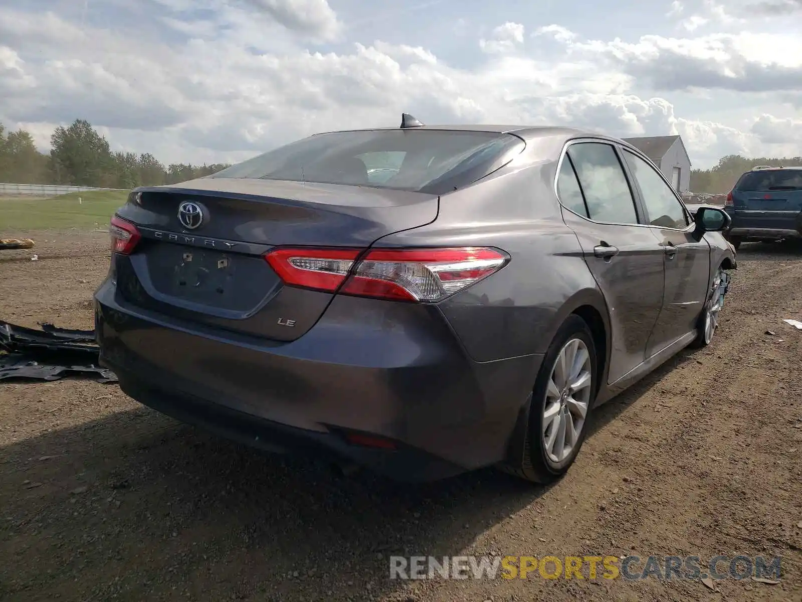 4 Photograph of a damaged car 4T1L11AK6LU856993 TOYOTA CAMRY 2020