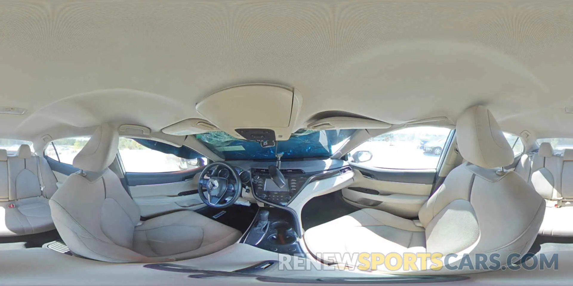 12 Photograph of a damaged car 4T1L11AK6LU900443 TOYOTA CAMRY 2020