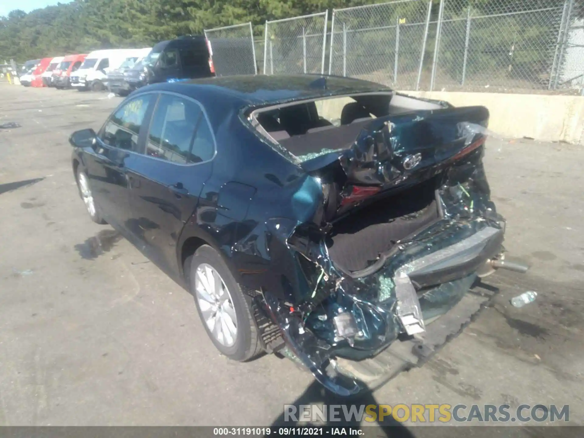 3 Photograph of a damaged car 4T1L11AK7LU936173 TOYOTA CAMRY 2020