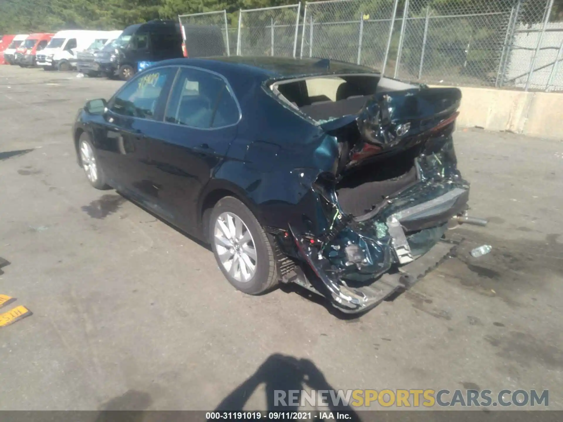 6 Photograph of a damaged car 4T1L11AK7LU936173 TOYOTA CAMRY 2020