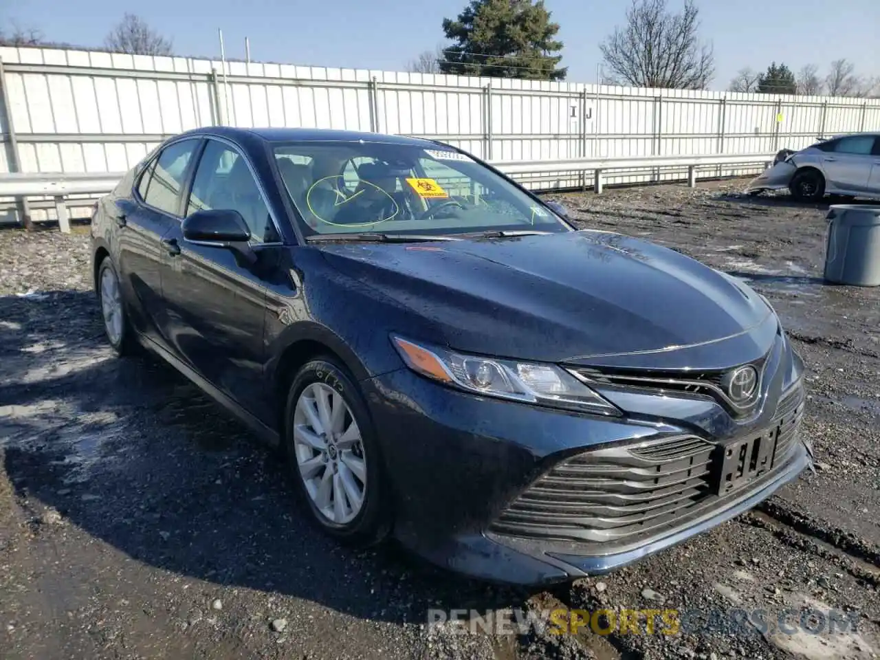 1 Photograph of a damaged car 4T1L11AK7LU947559 TOYOTA CAMRY 2020