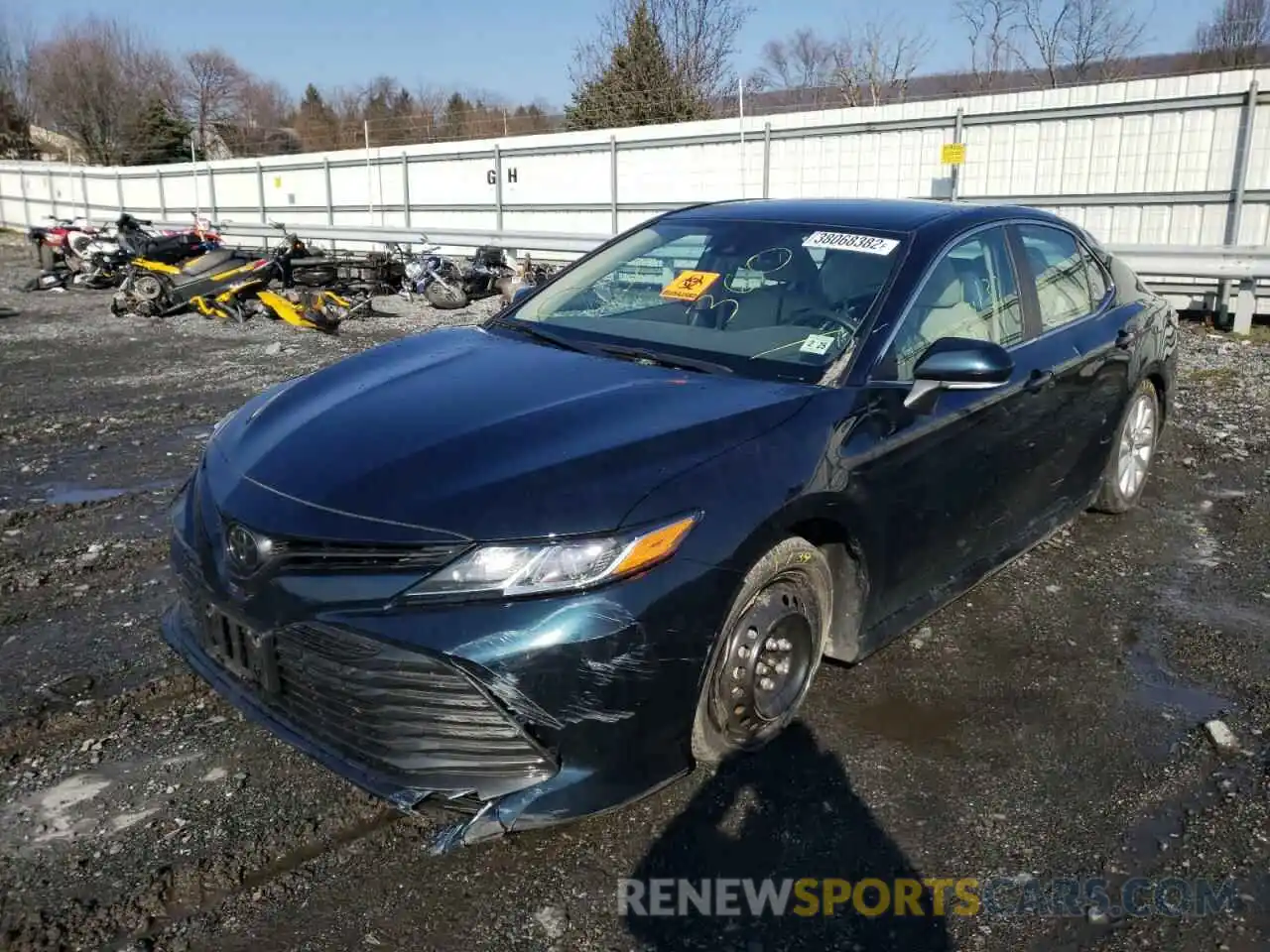 2 Photograph of a damaged car 4T1L11AK7LU947559 TOYOTA CAMRY 2020